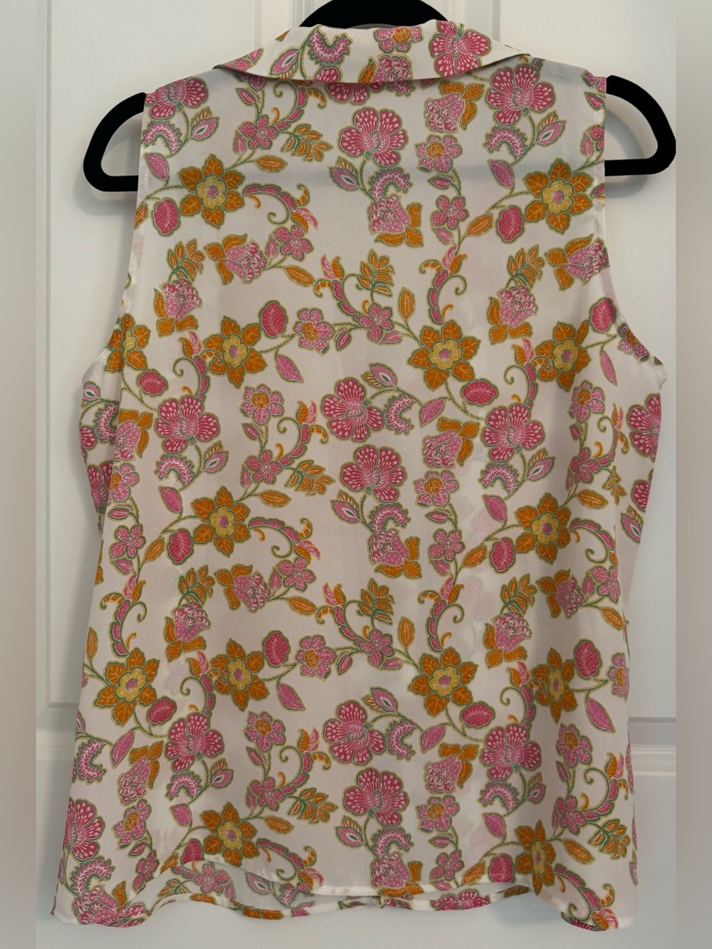 Pleione Floral Sleeveless Button Front Blouse Size Medium - Picture 3 of 7